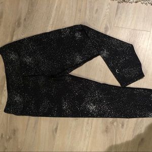 Zyia reflective light n tight leggings. Size 14-16